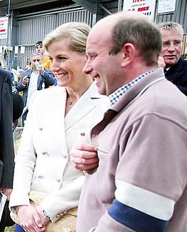 Wyn Jones meets the Countess of Wessex at the Royal Cornwall Show
