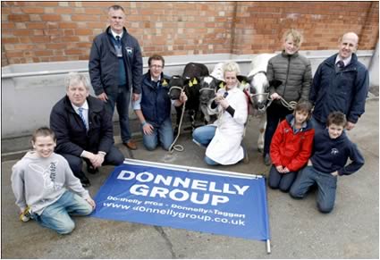 Raymond Donnelly(2nd left) with some NI Blue Cattle Club Members and Young Handlers.