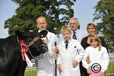Supreme Champion with the Watret Family
