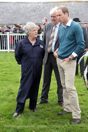 British Blue Judge and Society President, Gill Evans being presented to Prince William at the recent Anglesey Show.