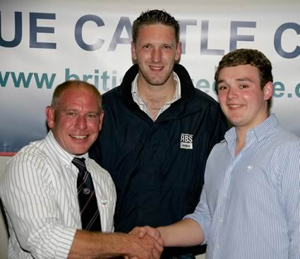Sam Martin overall Large Herd Winner with David Beattie Natural Stockcare and Jonty Bellas judge