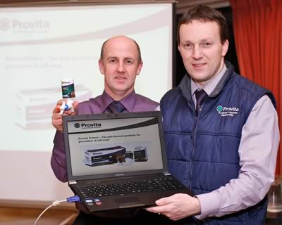 Tommy Armstrong, Provita was the main speaker at the recent NI Blue Cattle Club Open Meeting in Moira and is pictured here with Jason Edgar, Vice Chairman of the Club.