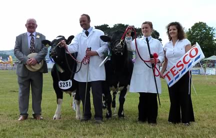 Tweeddale Hawkeye (shown by Jonathan Watson of Redhead & Watson) and Haughton Hattie (shown by Miss Harriot Wilson of B & CE Wilson)”